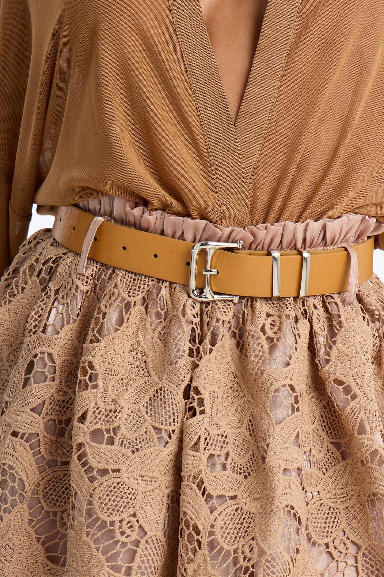 Delvina Lace Belted Mini Skirt - Beige