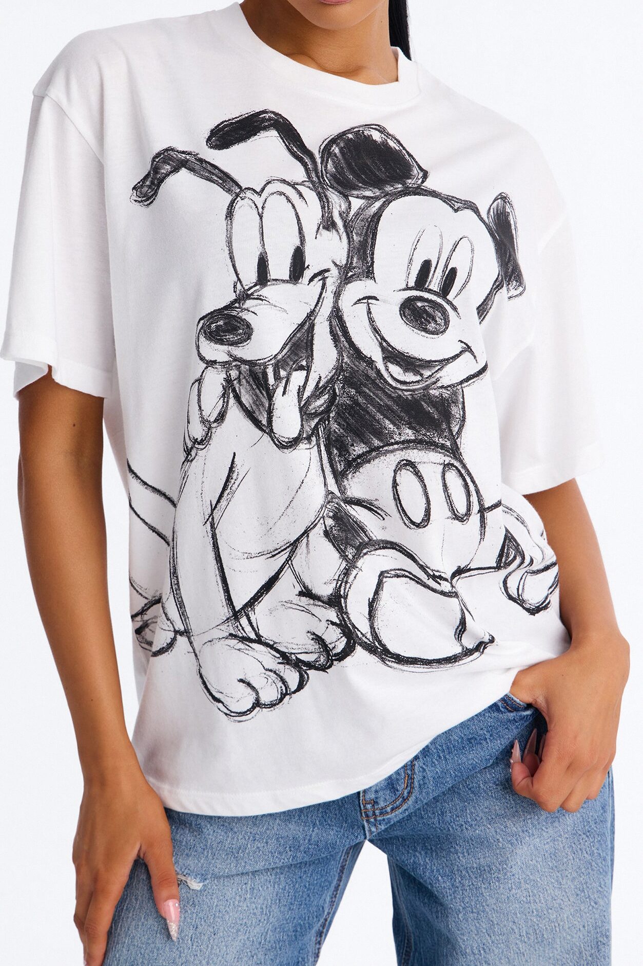 Mickey Mouse And Pluto Drop Shoulder Tee - White