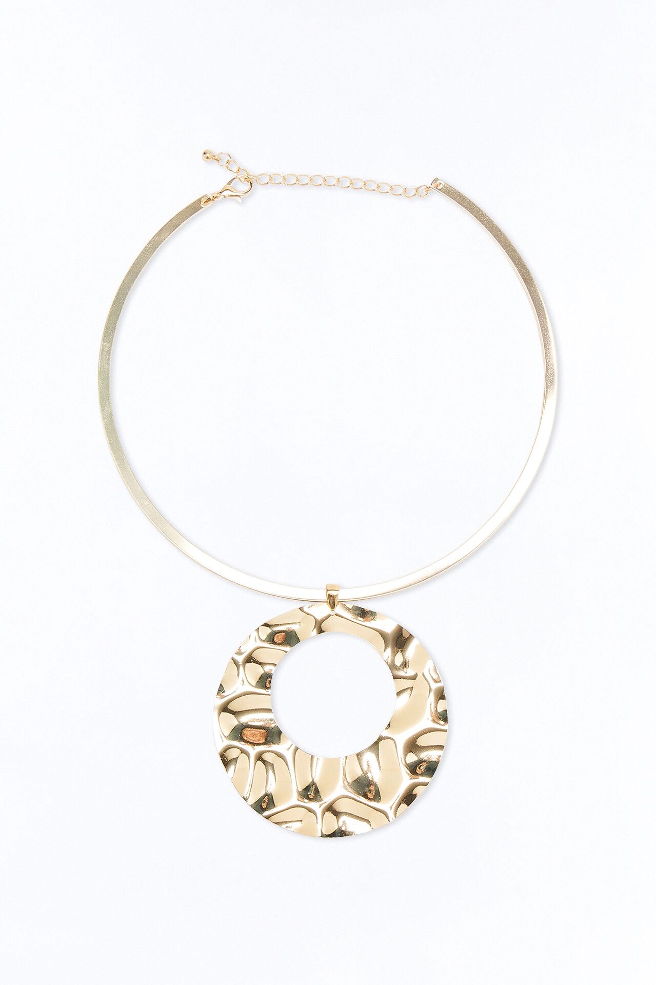 Wrapped In Warmth Necklace - Gold