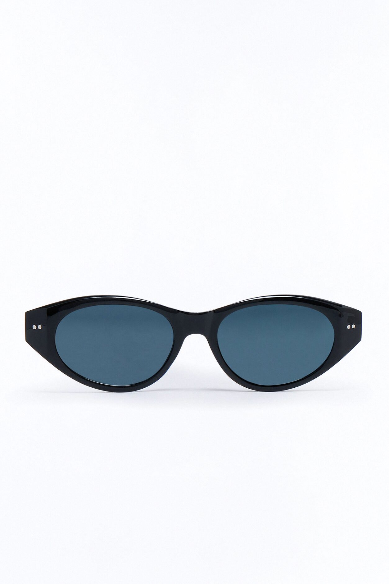 Eighty Degrees Sunglasses - Black