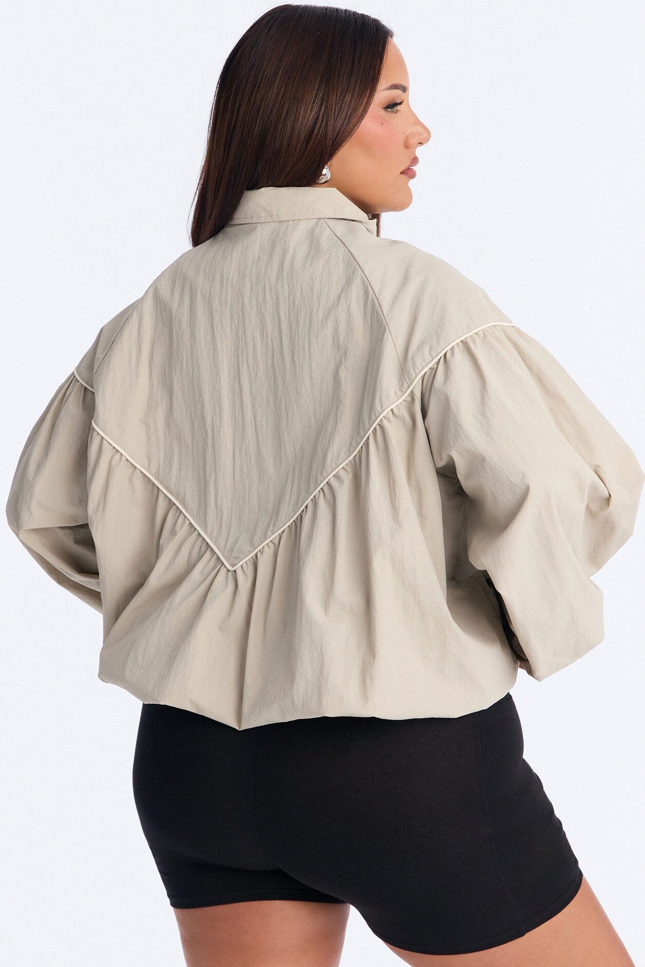 Daybreak Flow Funnel Neck Windbreaker Jacket - Sage