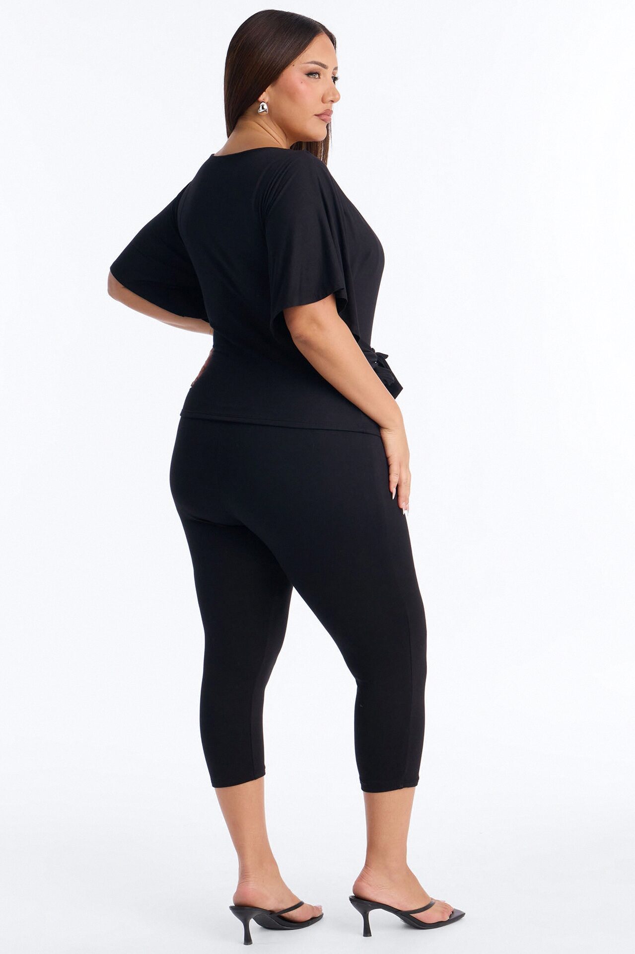 Sophie Tie Waist Capri Set - Black