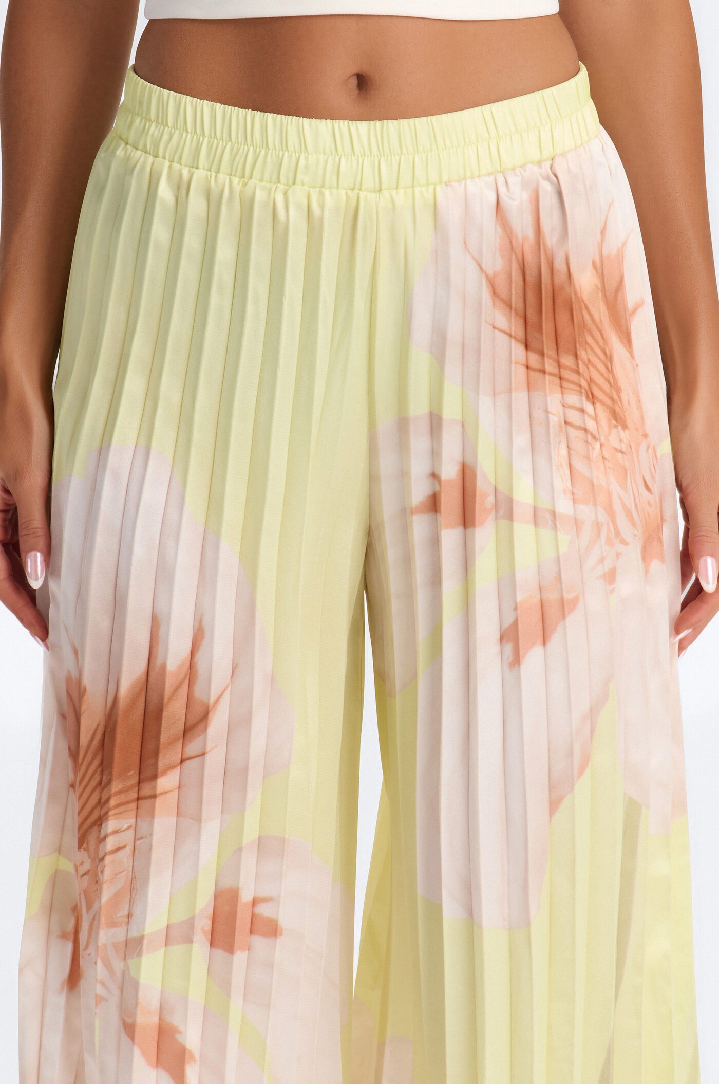 Penelope Plisse Satin Wide Leg Pant - Yellow/combo
