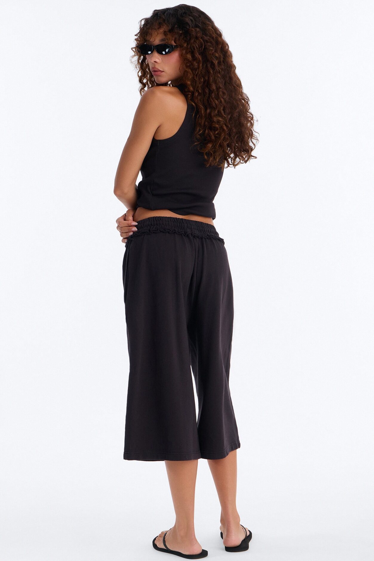 Electric Bombshell Ribbed Tank Top - Charcoal
