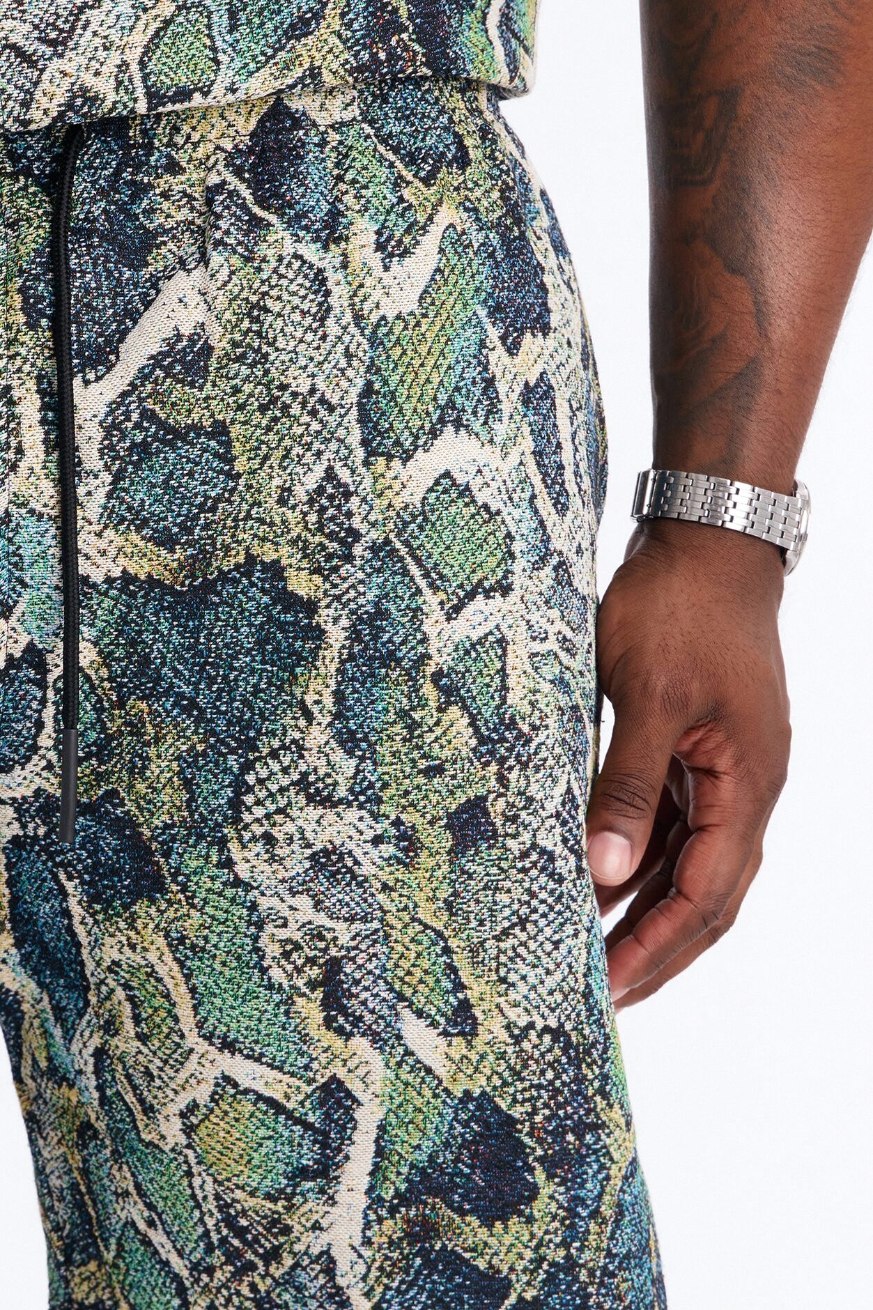 Relaxed Anaconda Club Short - Green/combo