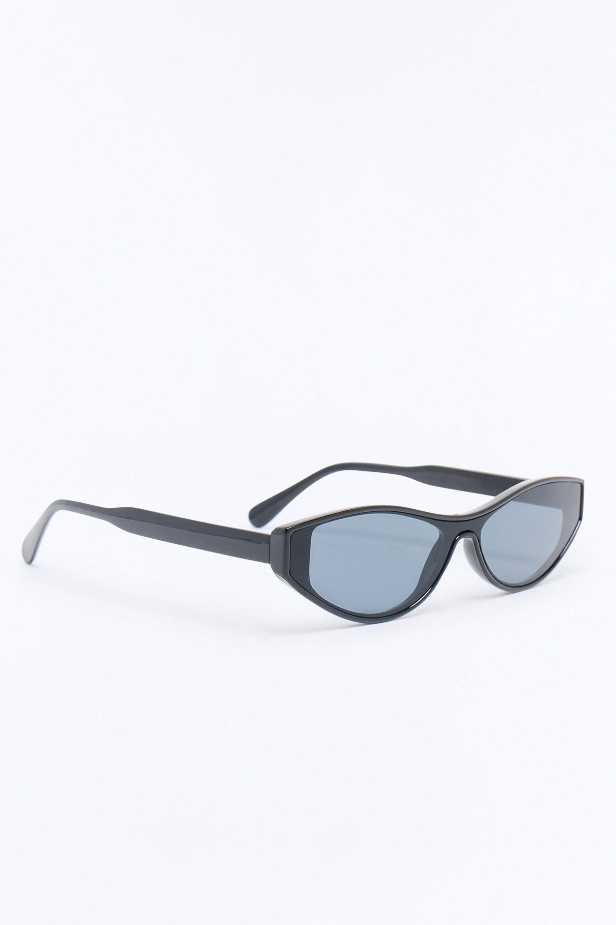 Persuade Me Sunglasses - Black