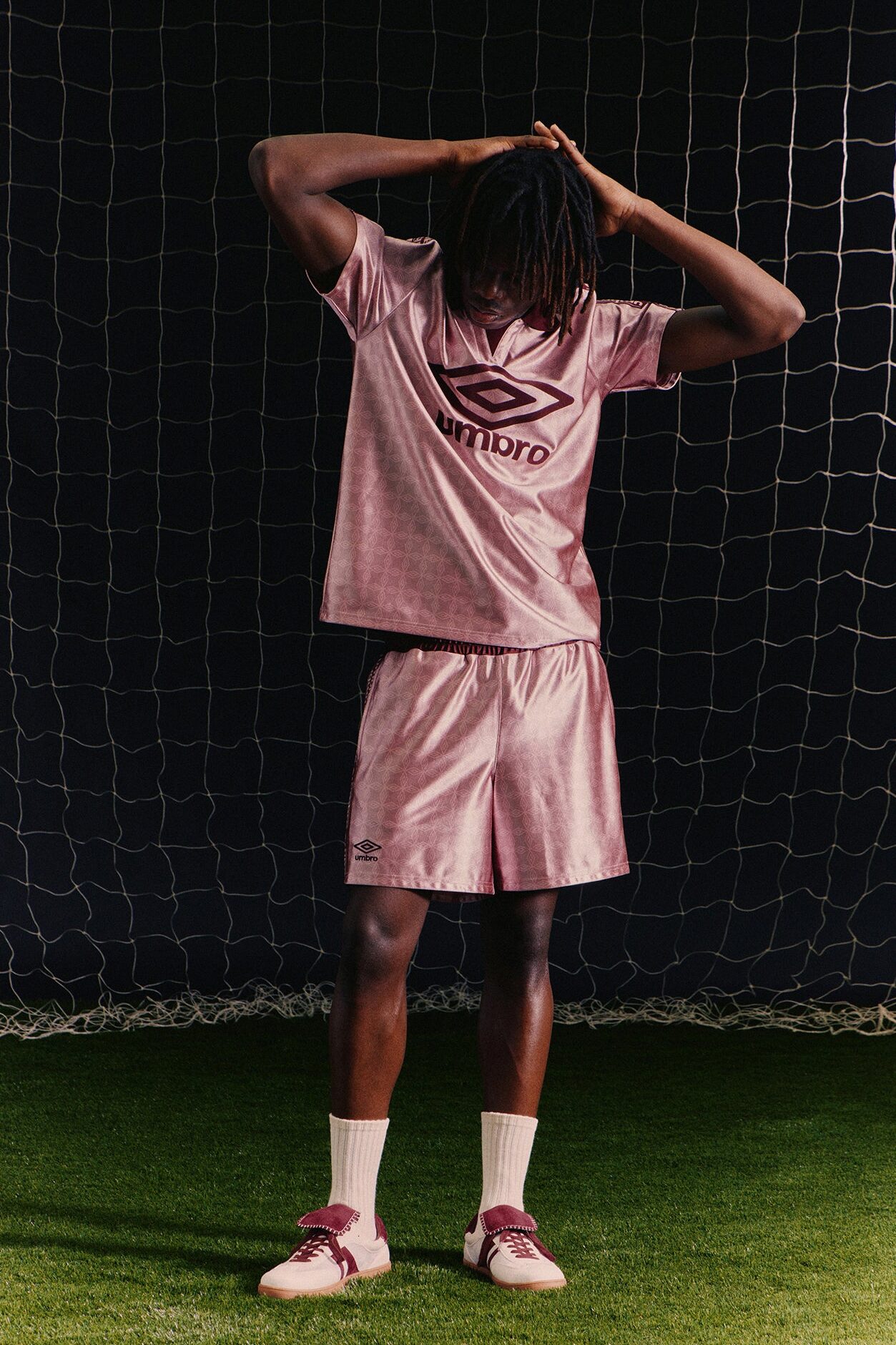 Umbro Side Tape Soccer Short - Pink