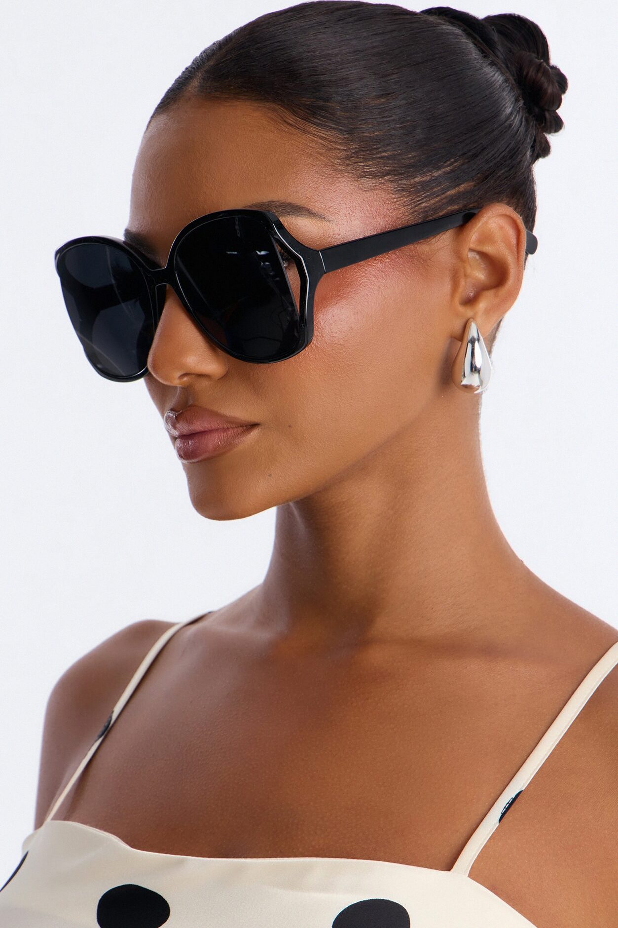 Don't Side Eye Sunglasses - Black