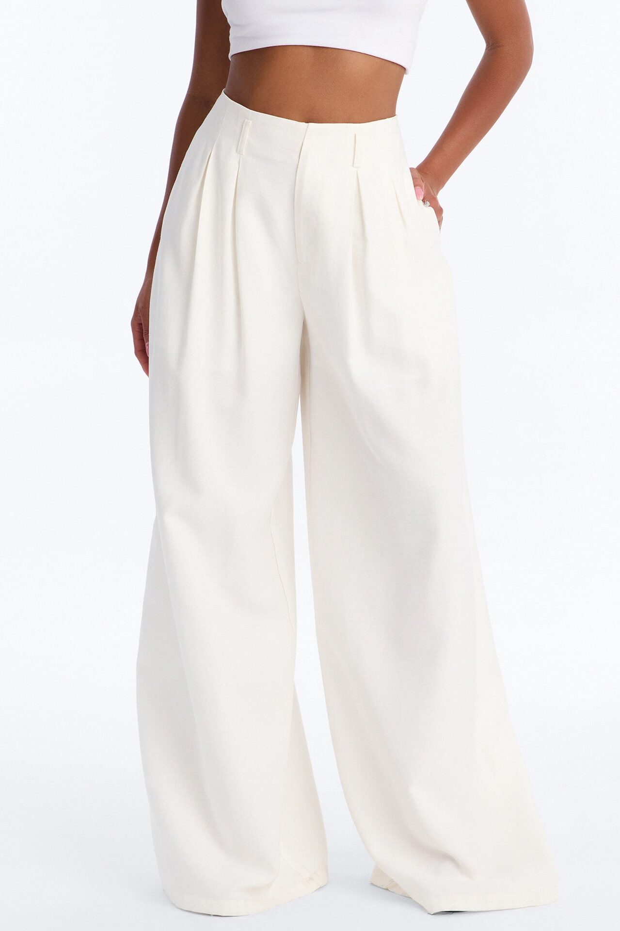 Elyse Linen High Rise Pleated Trousers - White