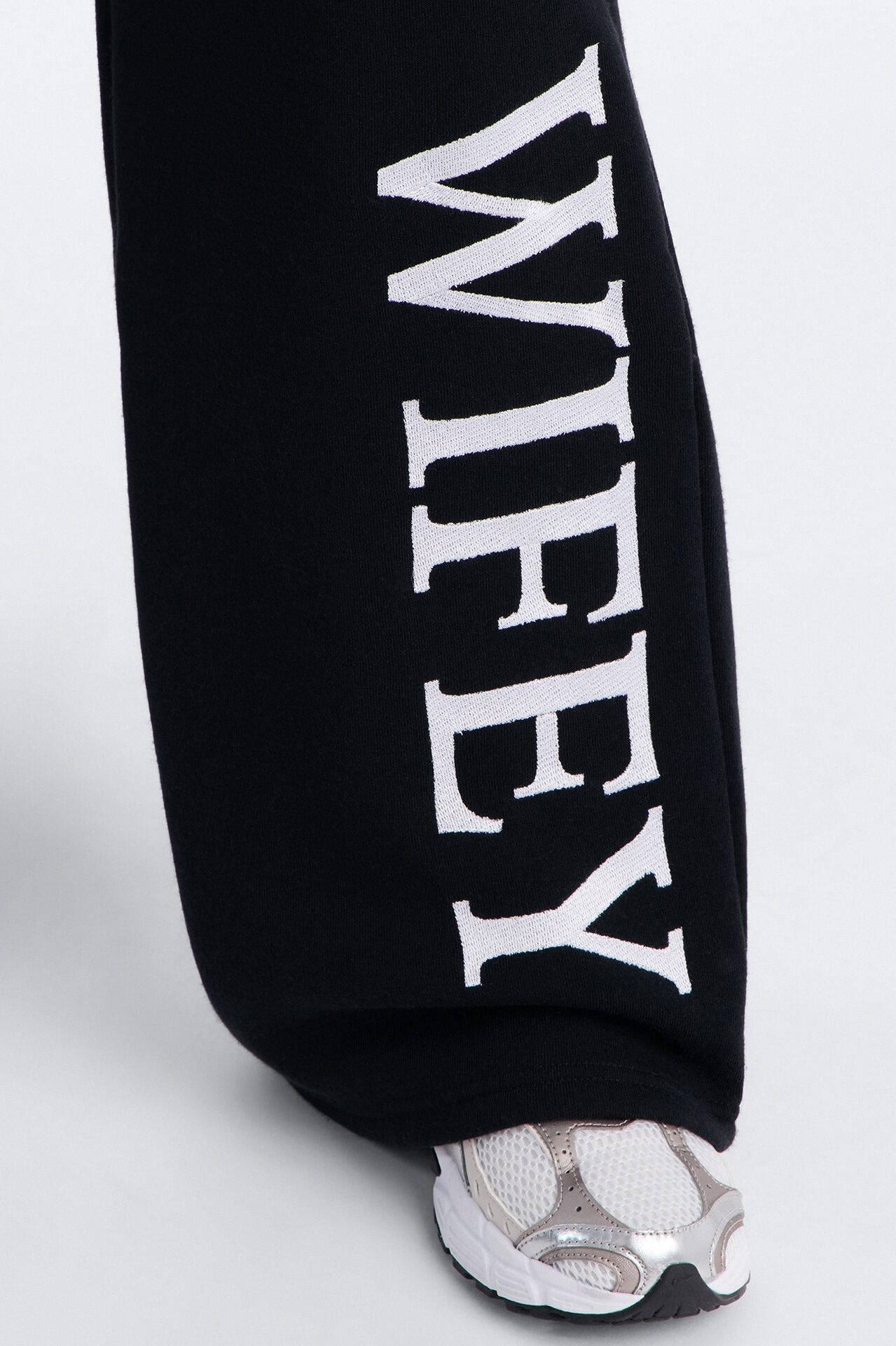Wifey Era Fleece Pant Set - Black/White
