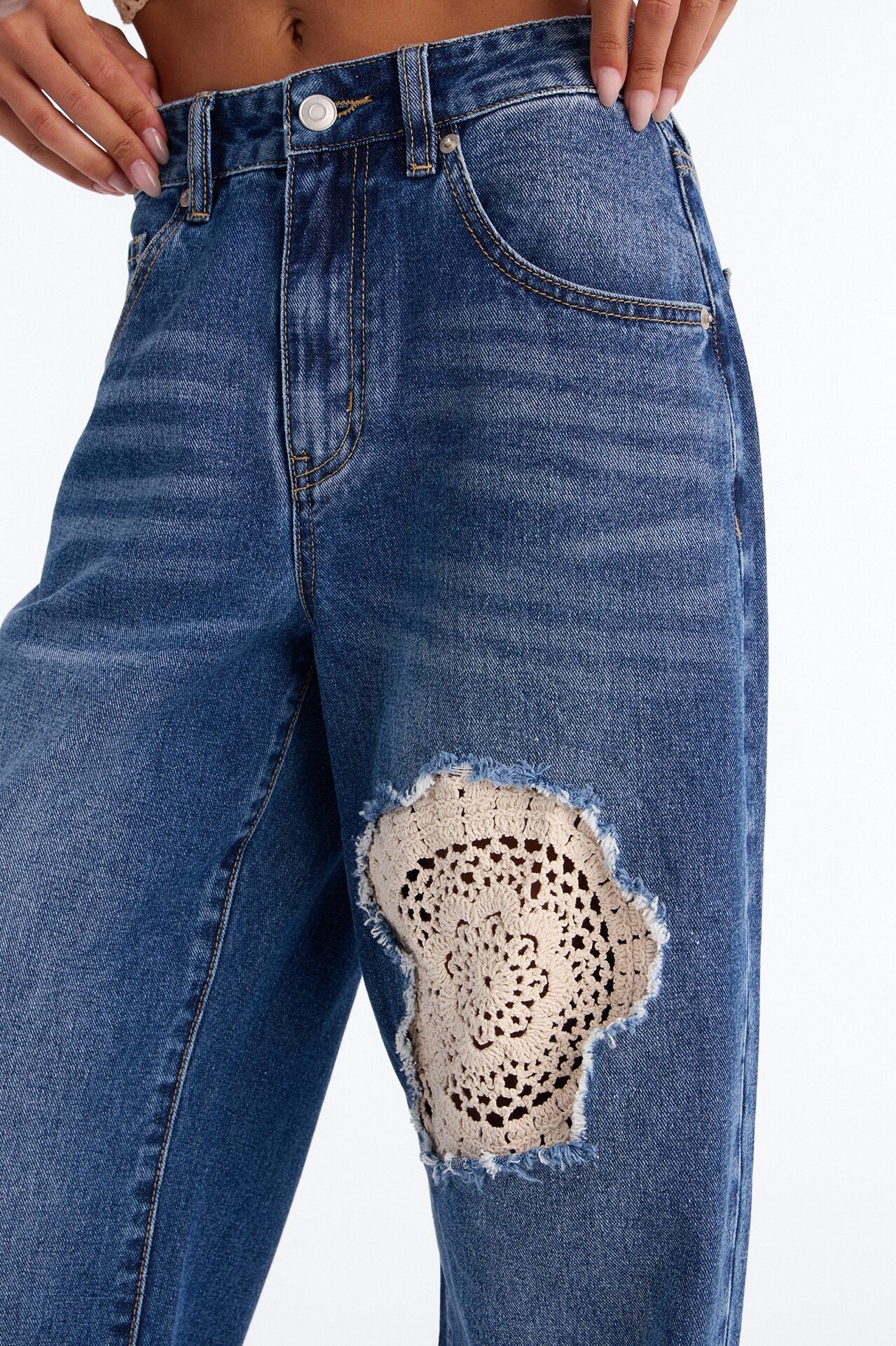 Home Body Crotchet Applique Straight Leg Jeans - Dark Wash