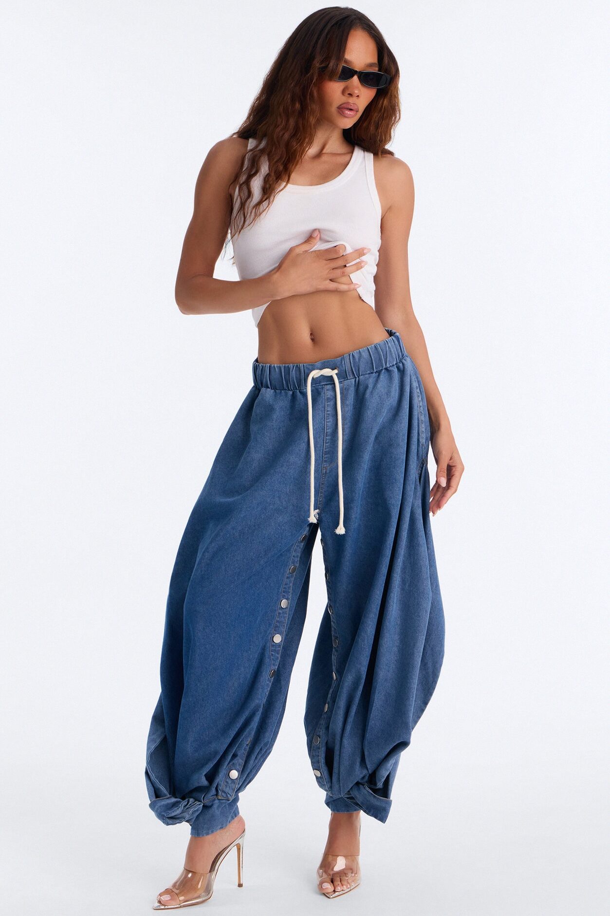 Ivy Tie Waist Balloon Leg Button Seam Pant - Medium Wash