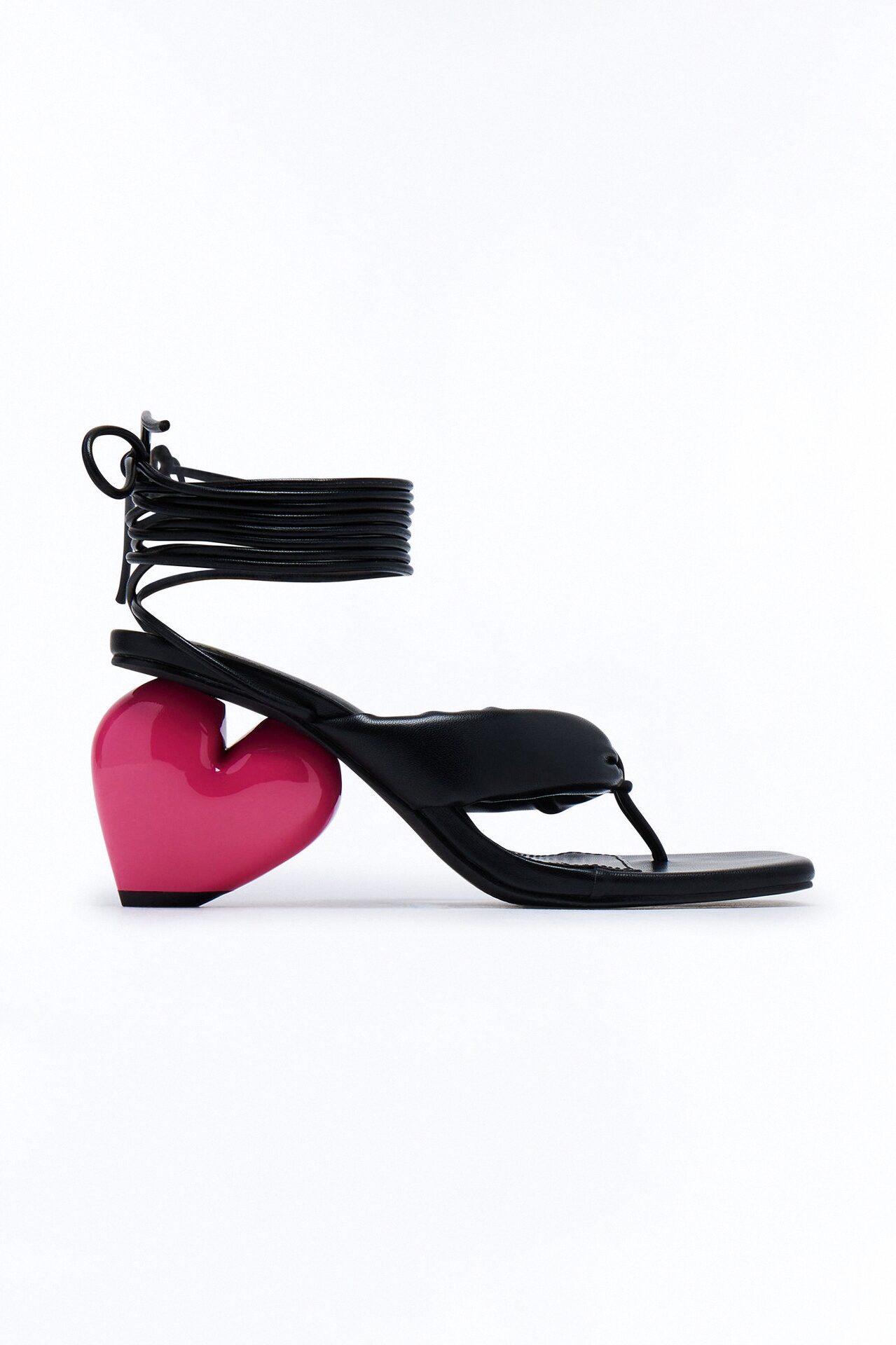 Fate Novelty Heart Wrap Up Thong Heels - Black