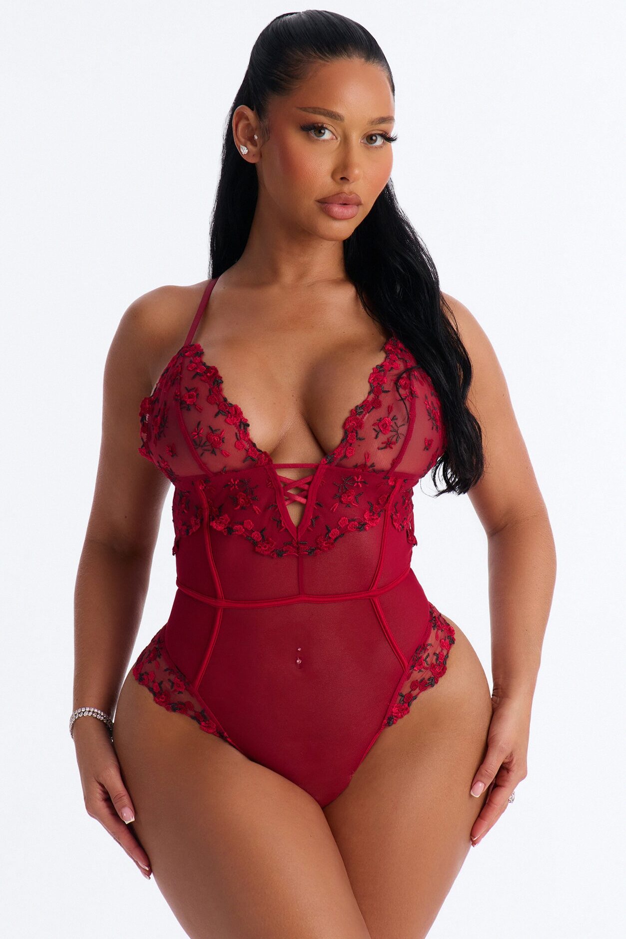 Kiss Me Embroidery Roses Teddy - Red