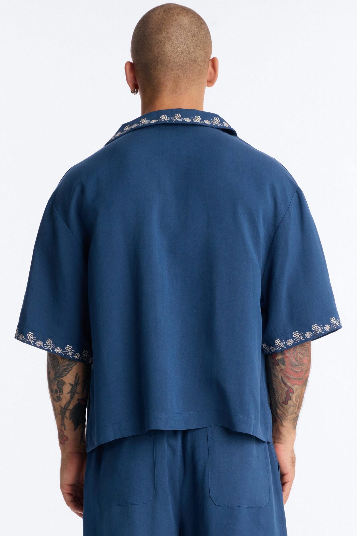 Relaxed Harbor Hideaway Button Up Shirt - Navy