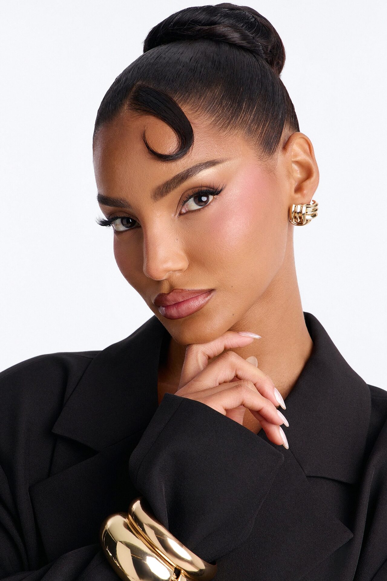 Olivia Twisted Knot Stud Earrings - Gold