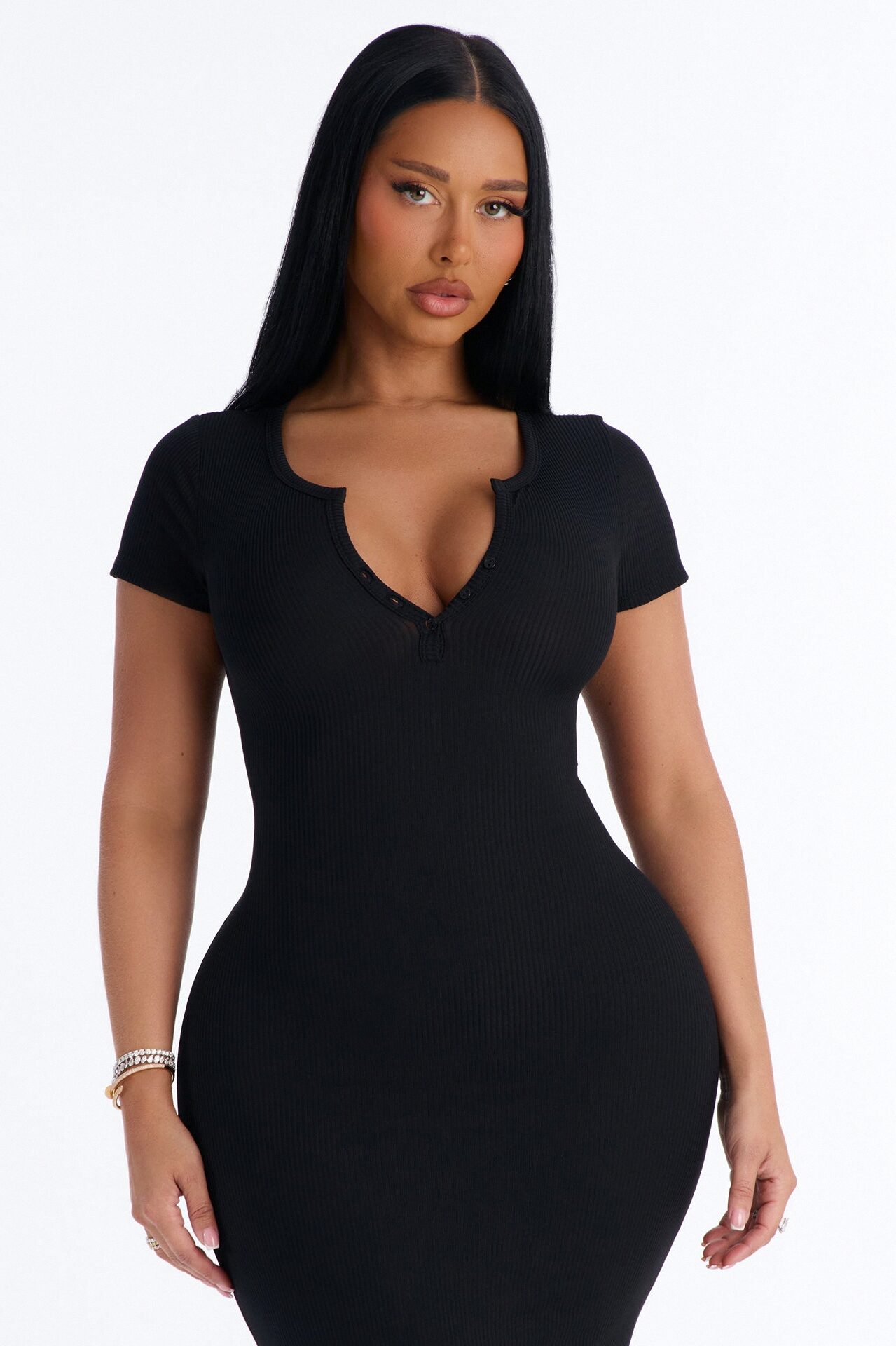 Madison Short Sleeve Midi Dresses - Black