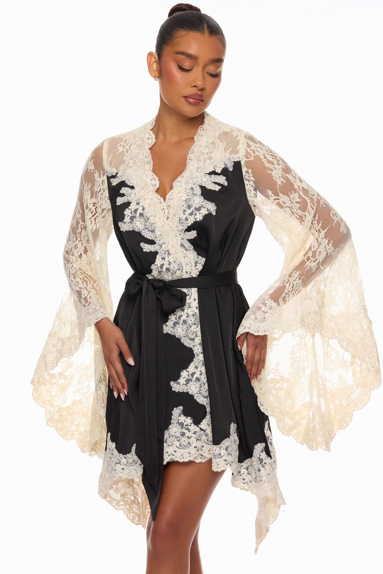 Cathryn Lace Satin Kimono - Black