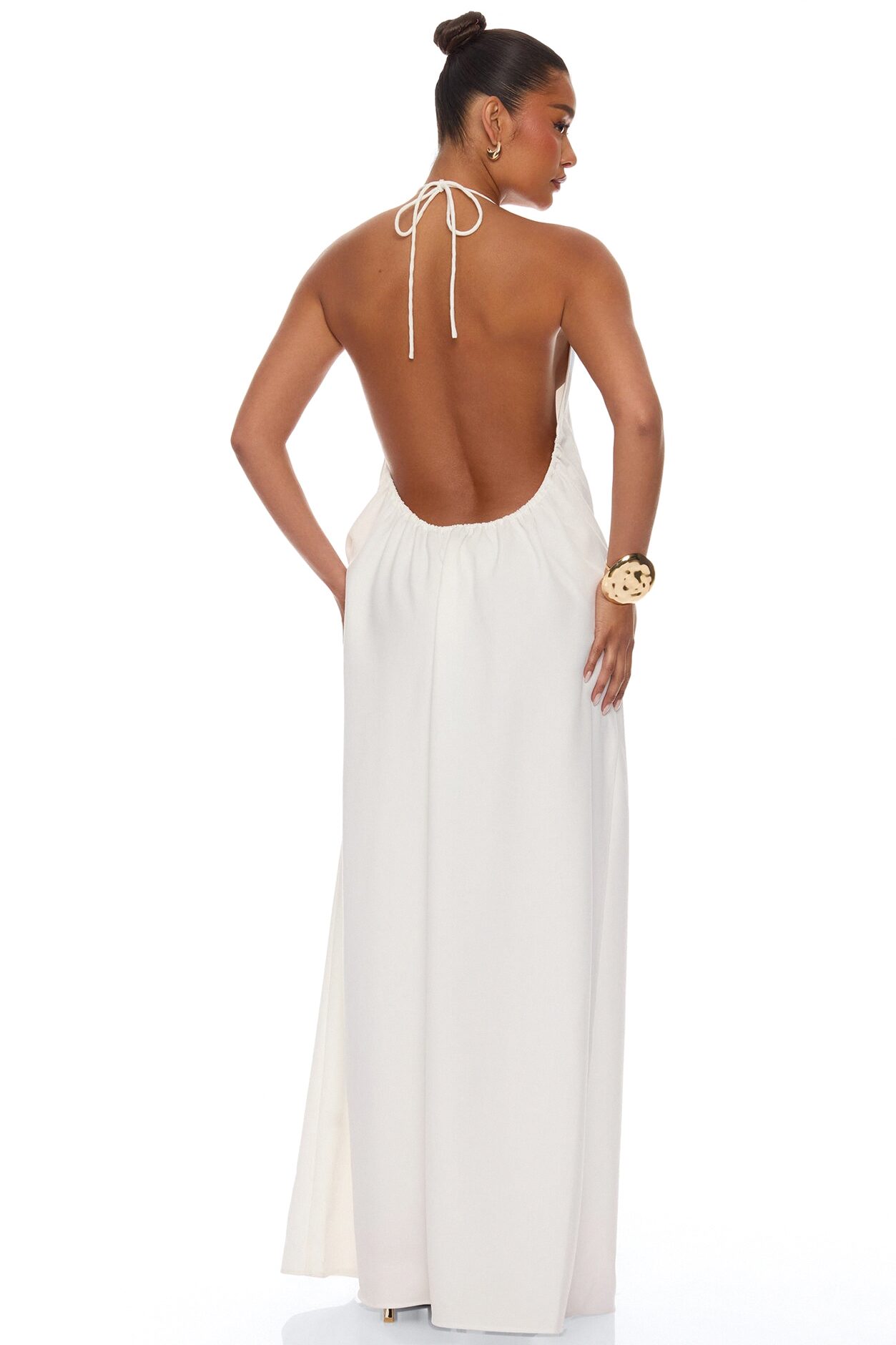 Zelara Backless Maxi Dress - White