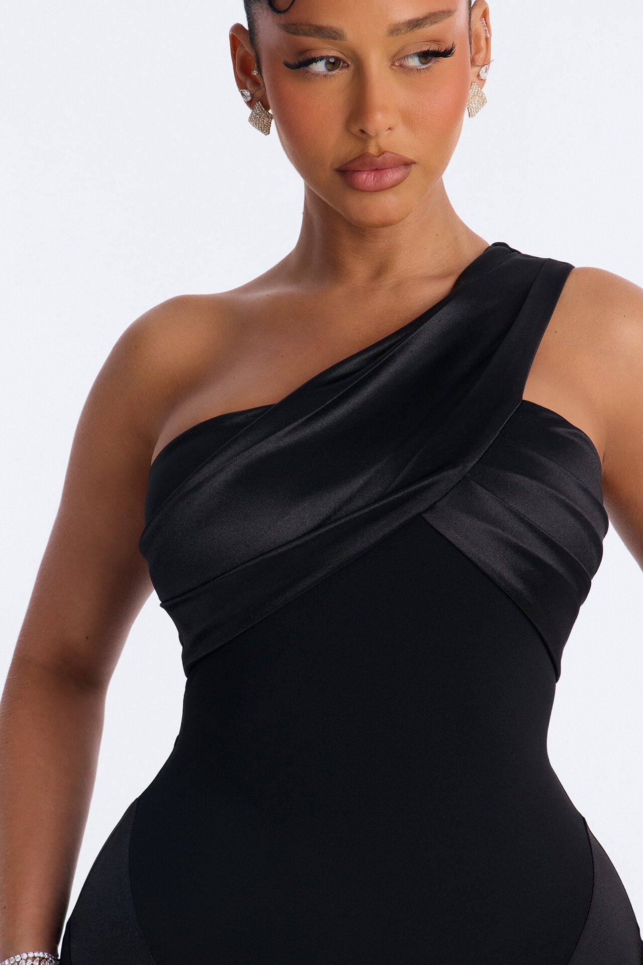 Immediate Yes One Shoulder Gown - Black