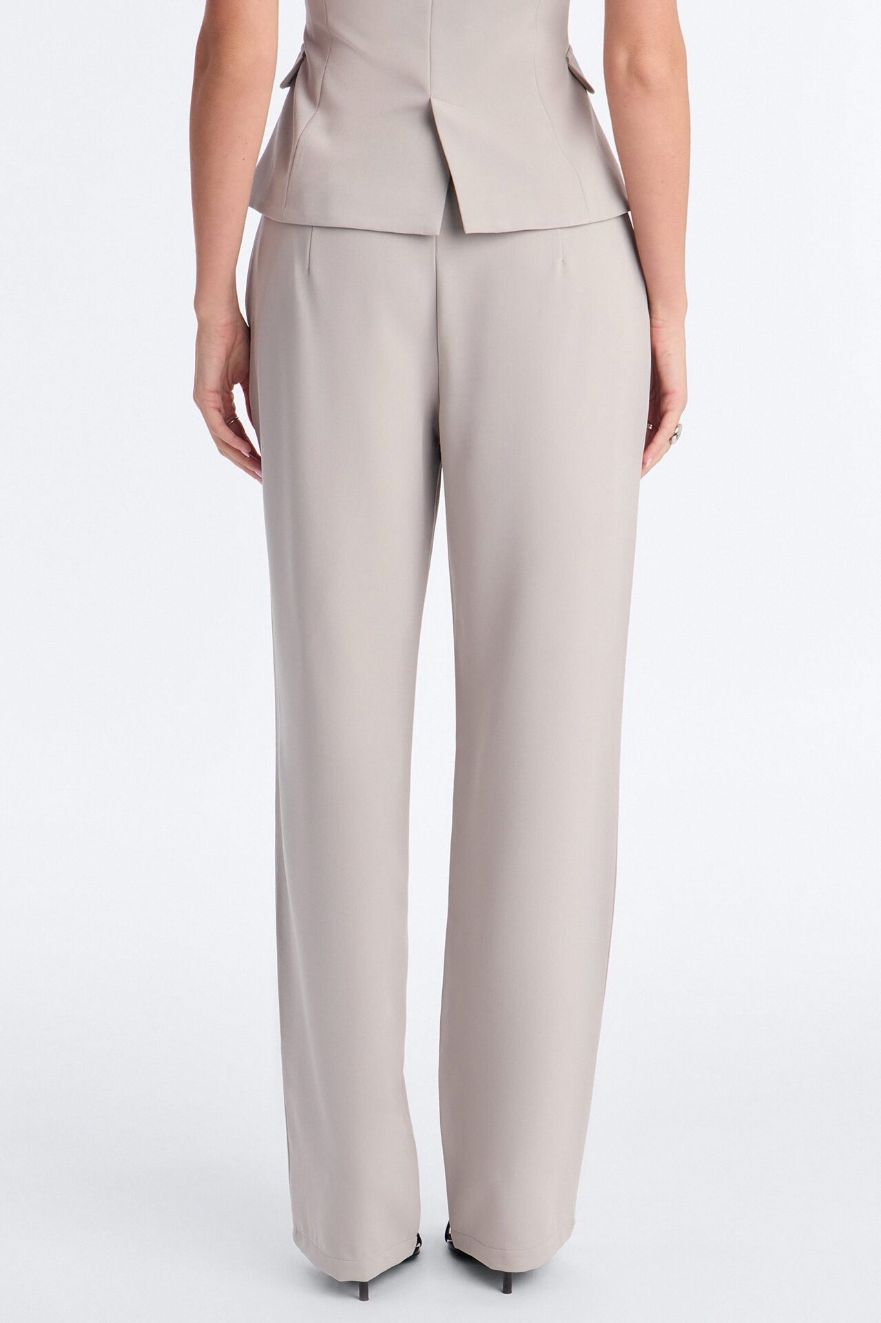 Everything in Order Pleated Straight Leg Trouser - Light Grey