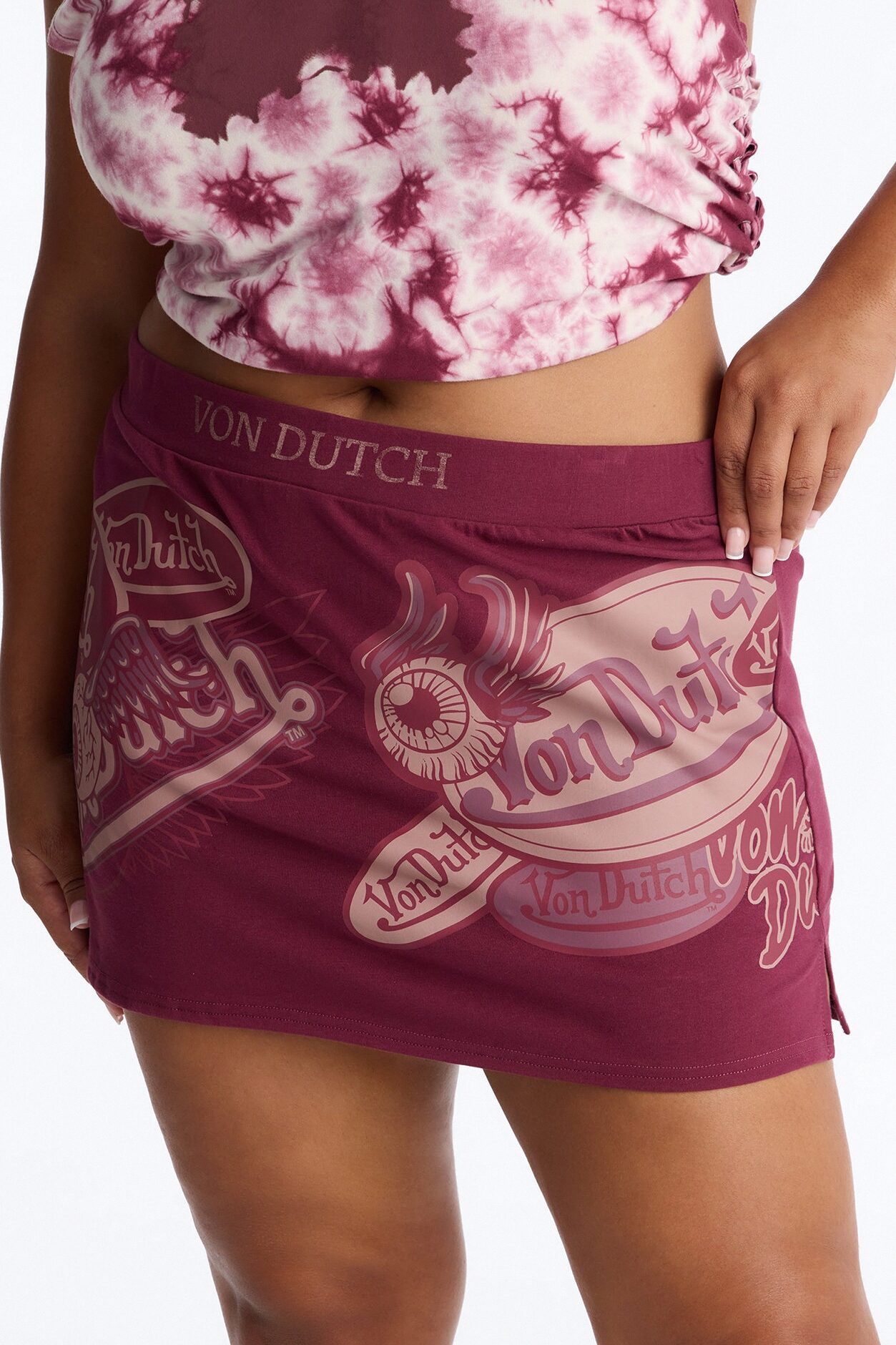 Von Dutch Mini Skirt - Burgundy
