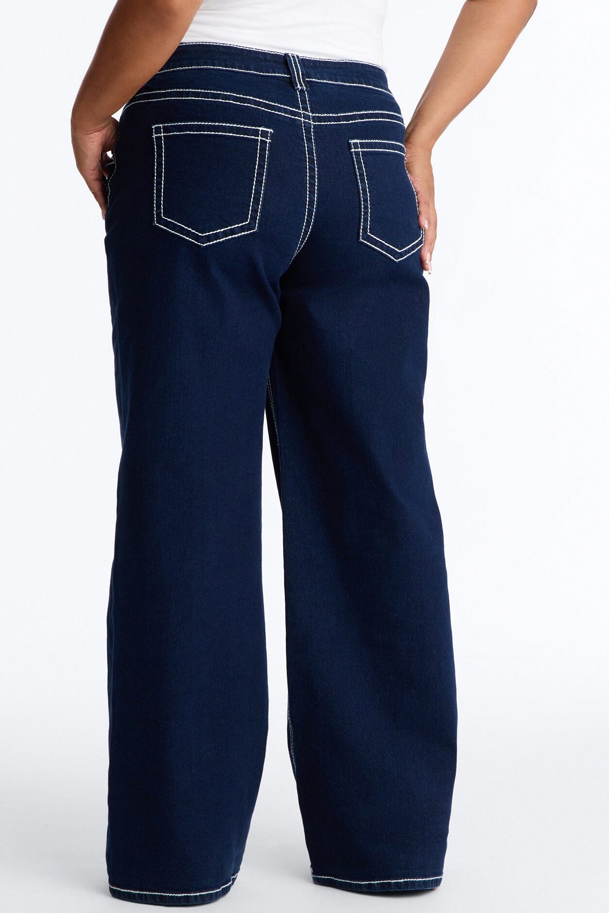 Keep It Simple Baggy Jeans - Dark Wash