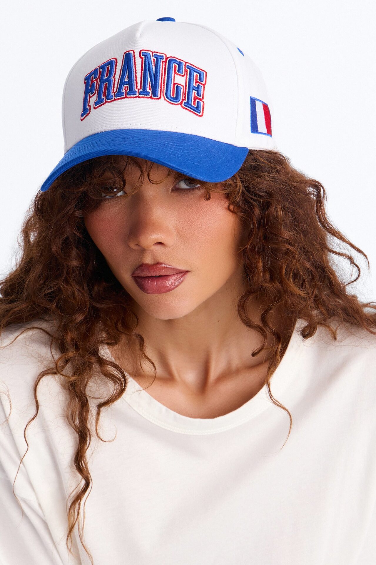 France Love Baseball Hat - White/Blue