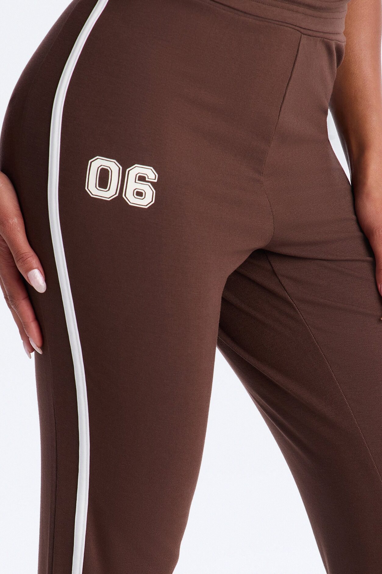 Sporty Vibe Ribbed Pant Set - Chocolate