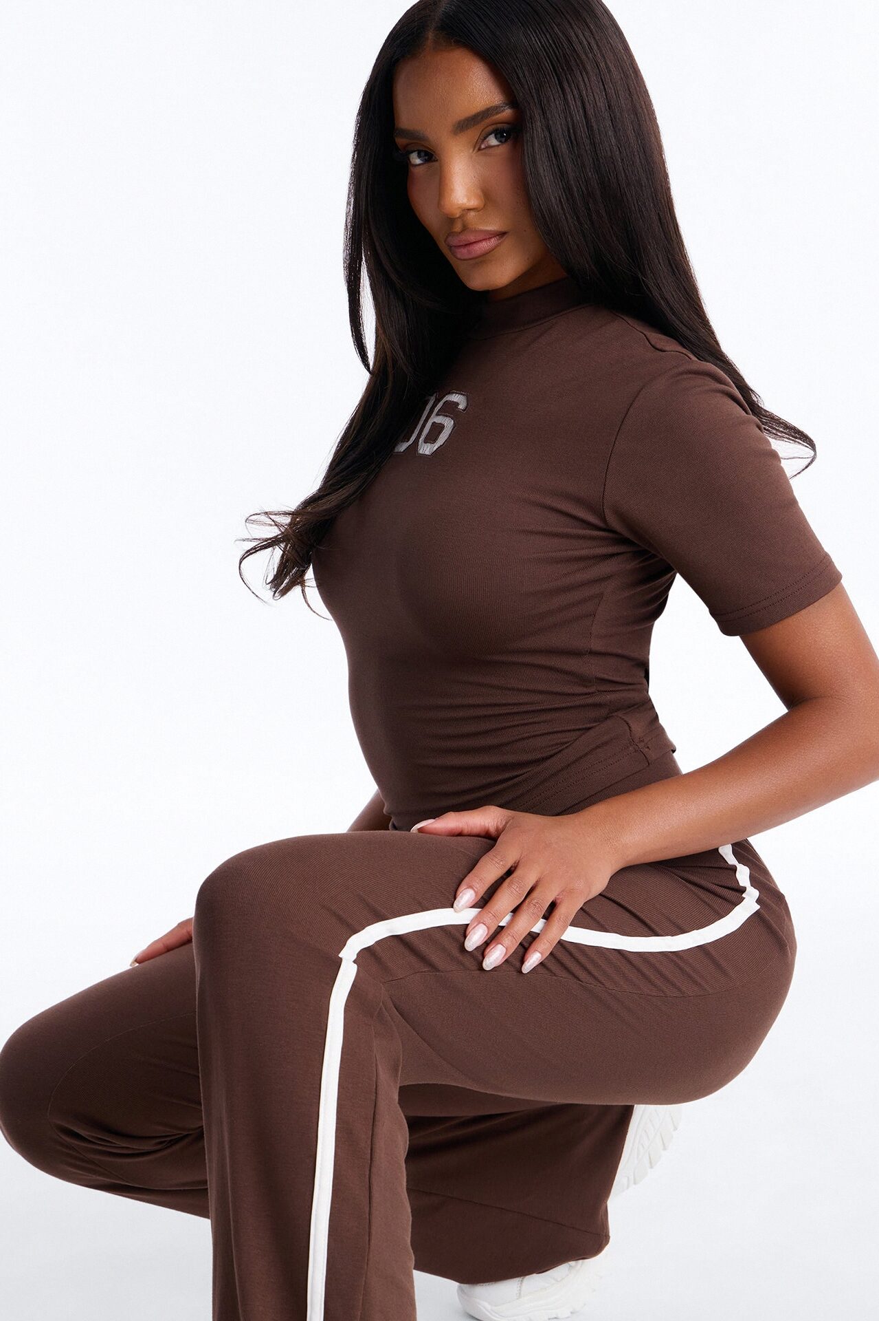 Sporty Vibe Ribbed Pant Set - Chocolate