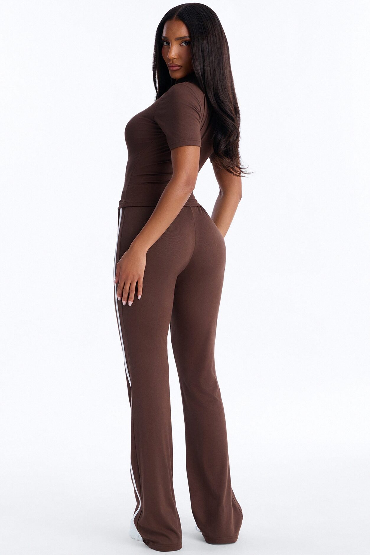Sporty Vibe Ribbed Pant Set - Chocolate