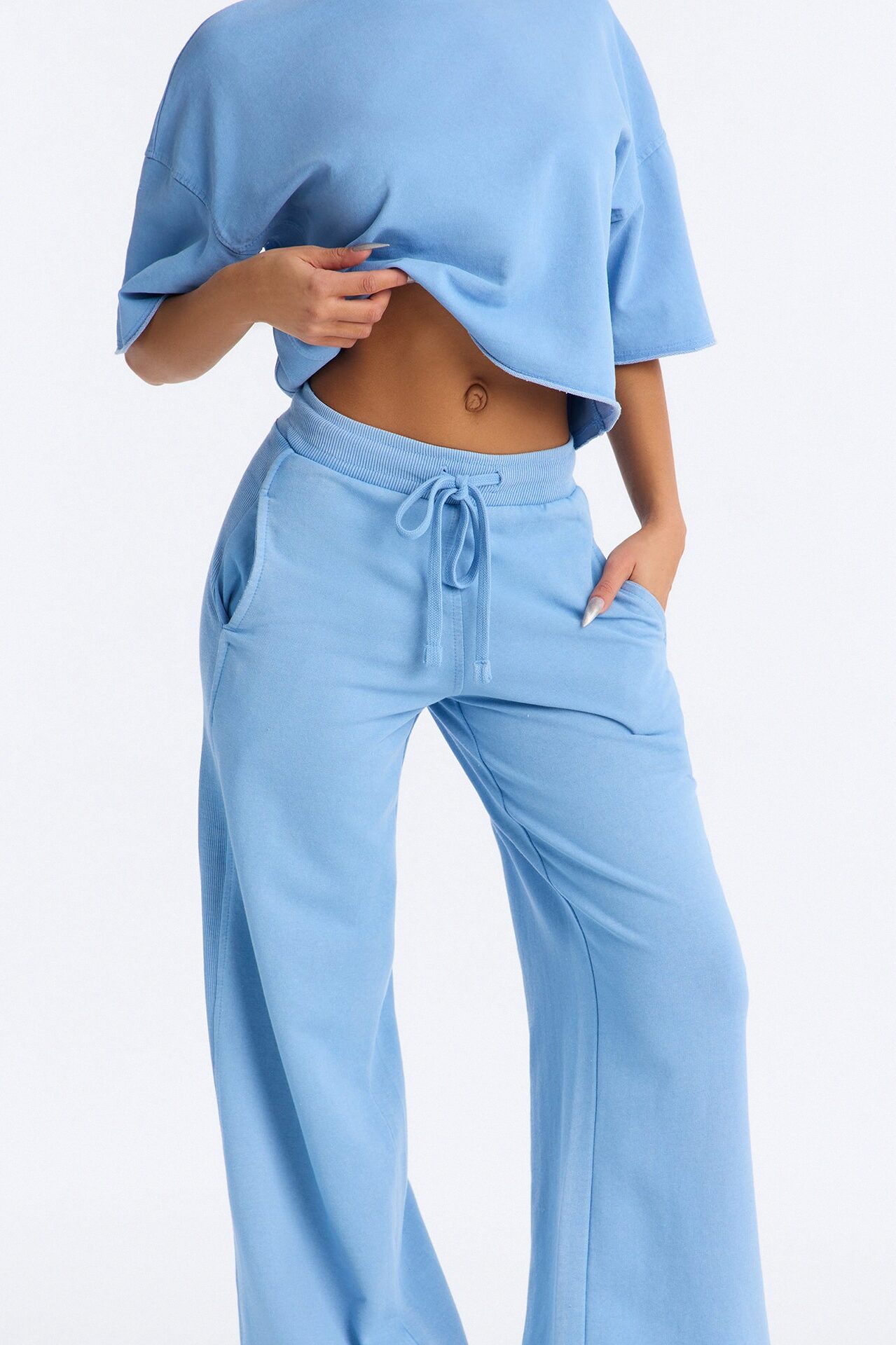 Strollin' Around Pant Set - Light Blue