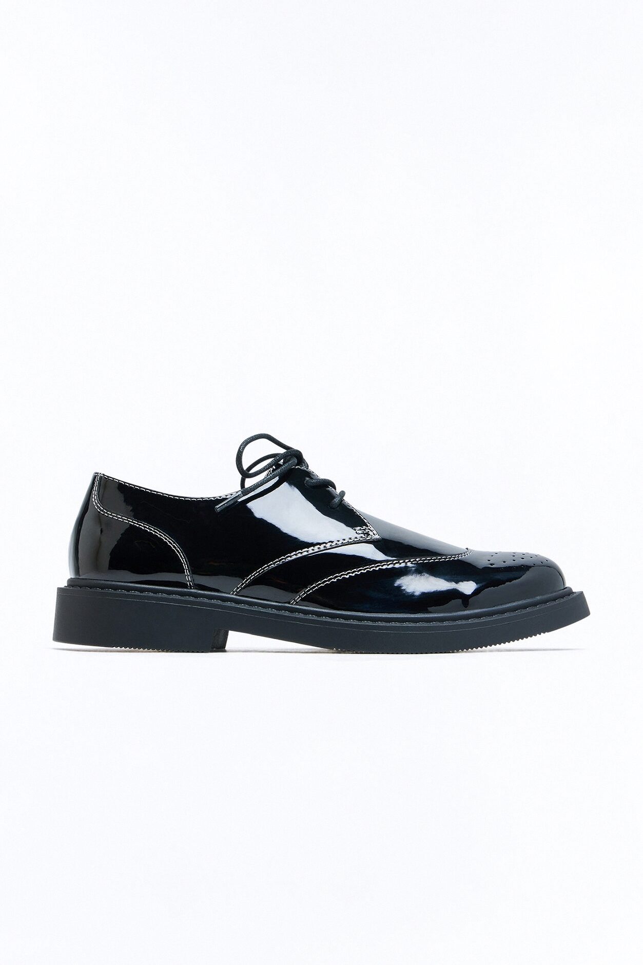 Faux Patent Leather Oxford Lace Up Shoes - Black