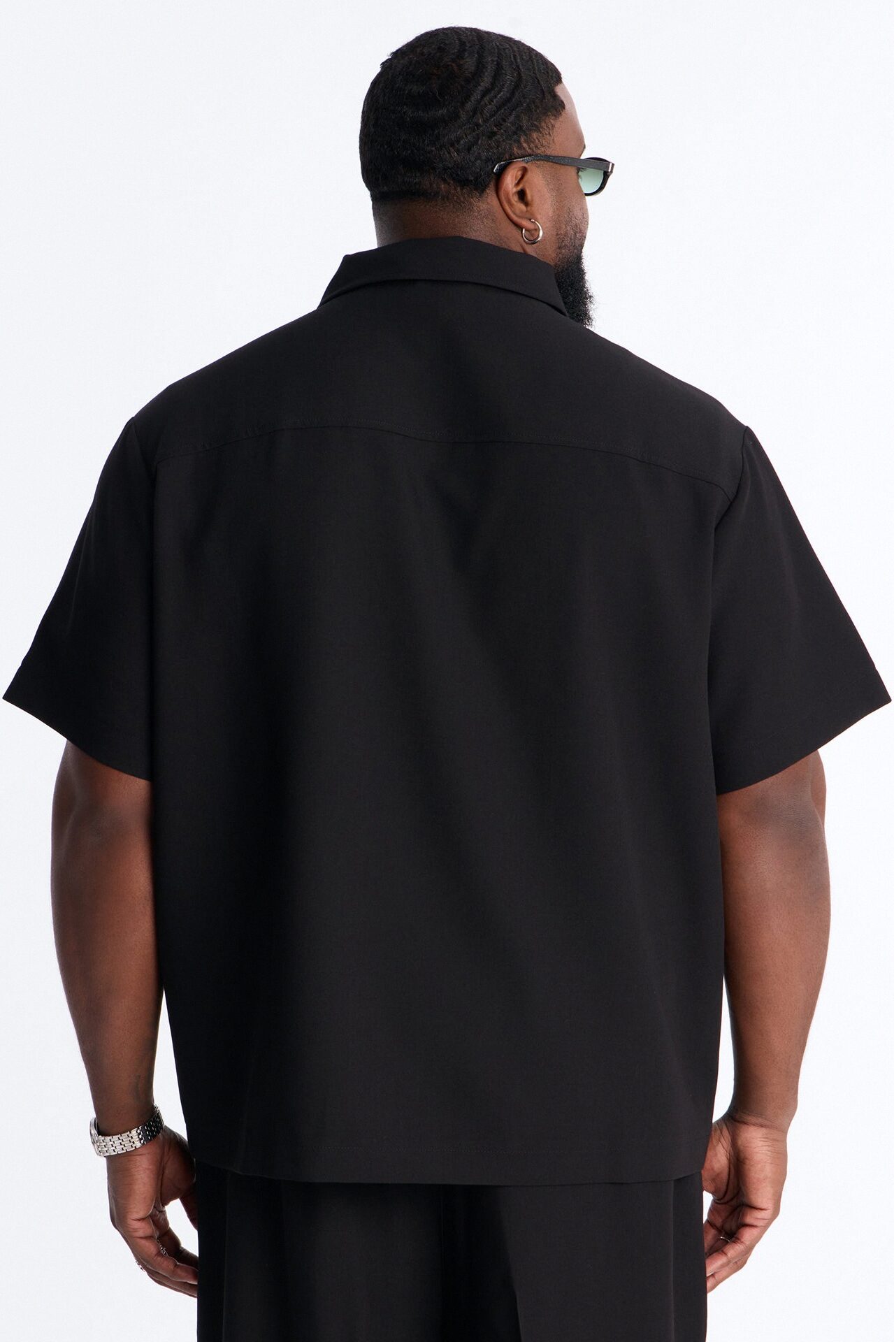 Modern Essential Short Sleeve Zip Collar Shirt - Black
