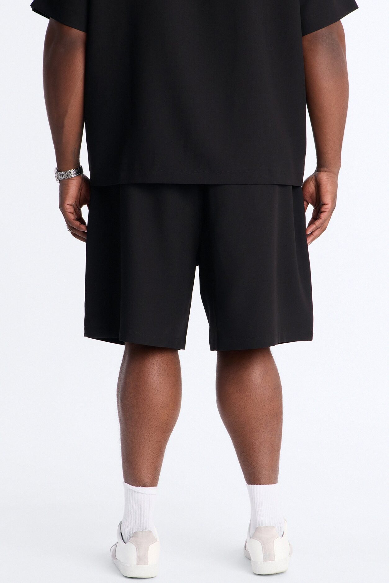 Modern Essential Classic Short - Black