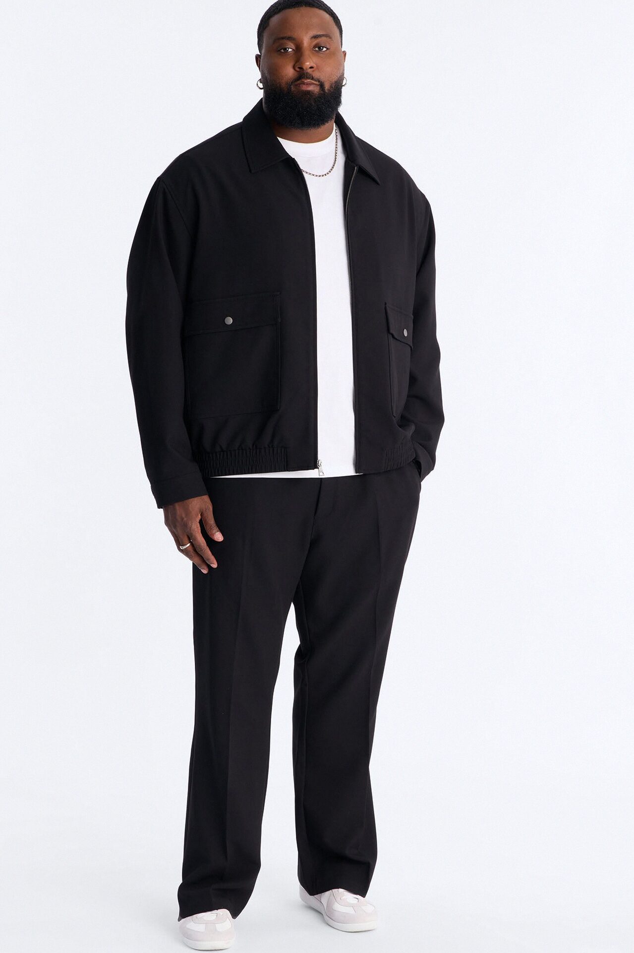 Modern Essential Slim Flare Slit Trouser - Black