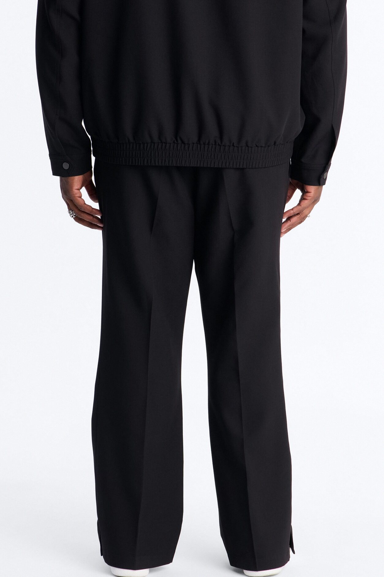 Modern Essential Slim Flare Slit Trouser - Black