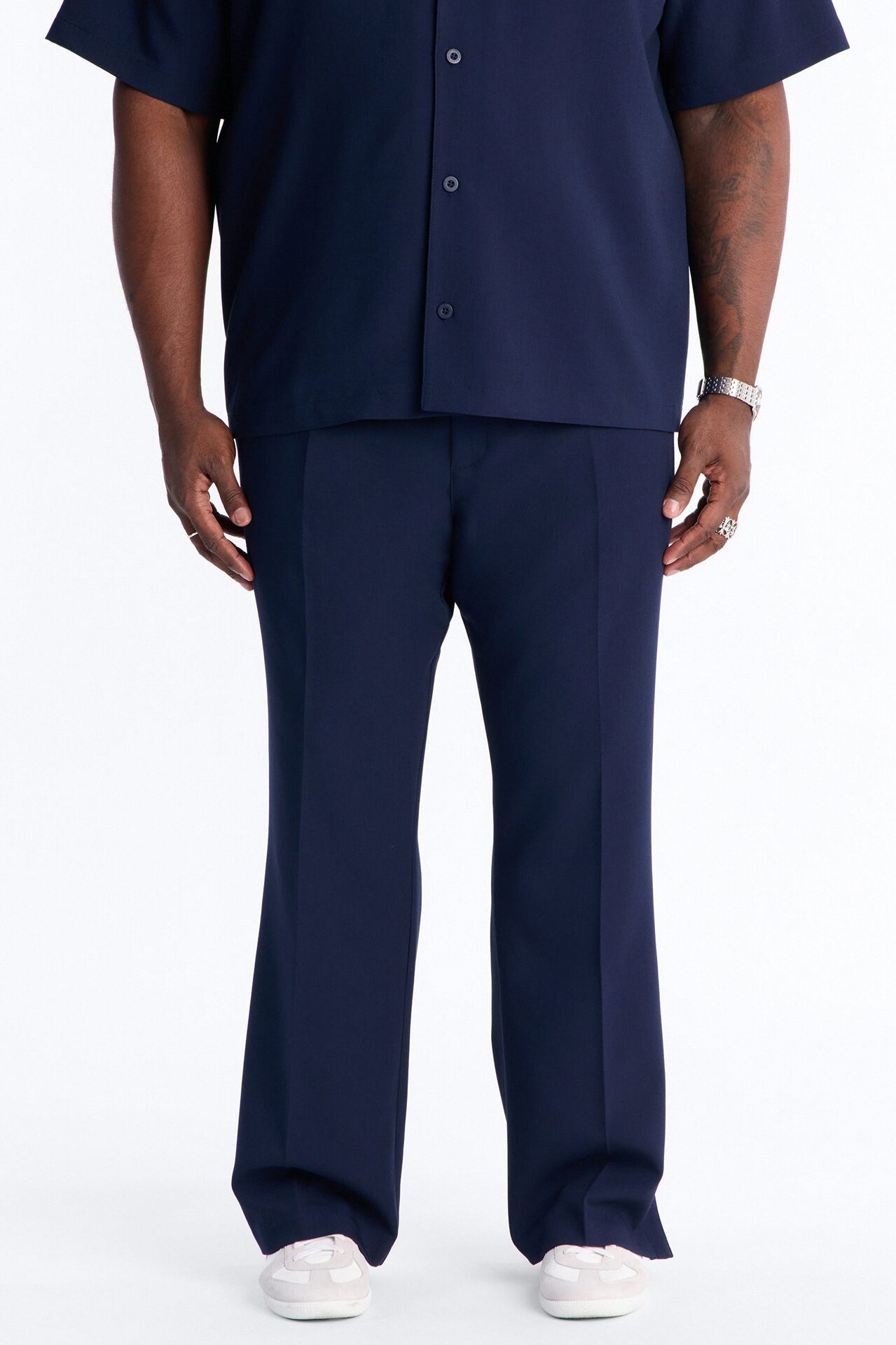 Modern Essential Slim Flare Slit Trouser - Navy