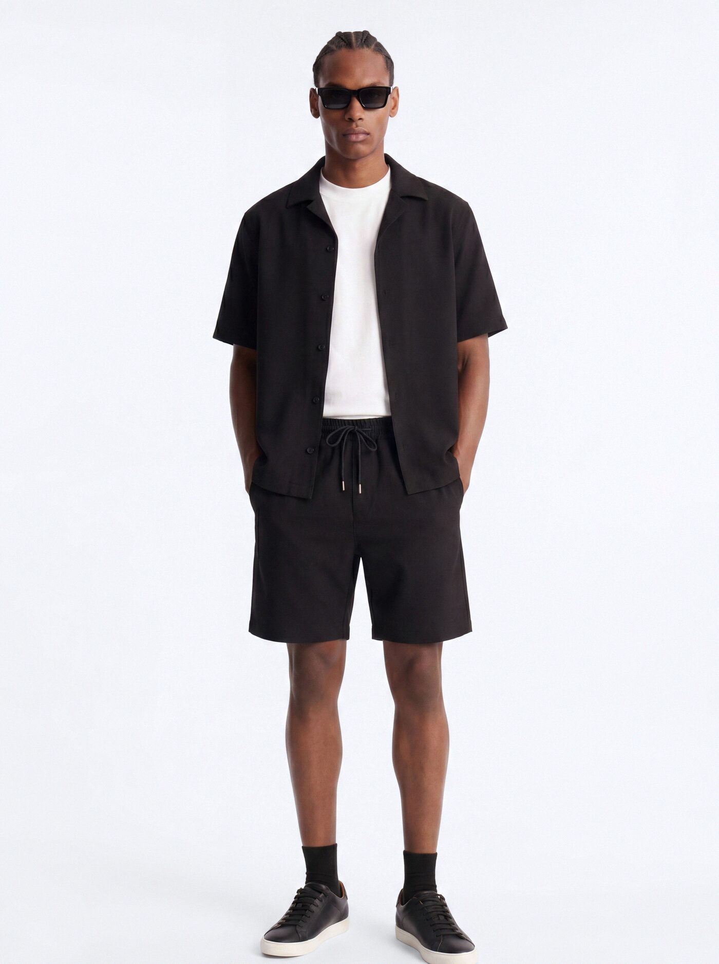 Modern Essential Classic Short - Black