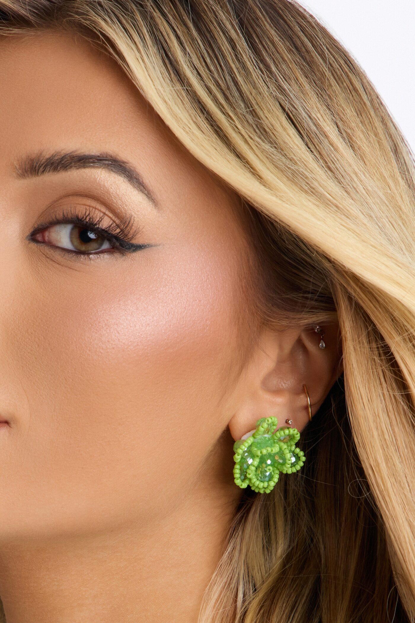 Rooted Magic Stud Earrings - Green