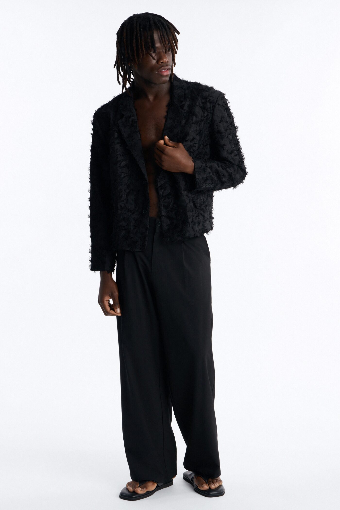 Boxy Cropped Kelpstone Textured Blazer - Black