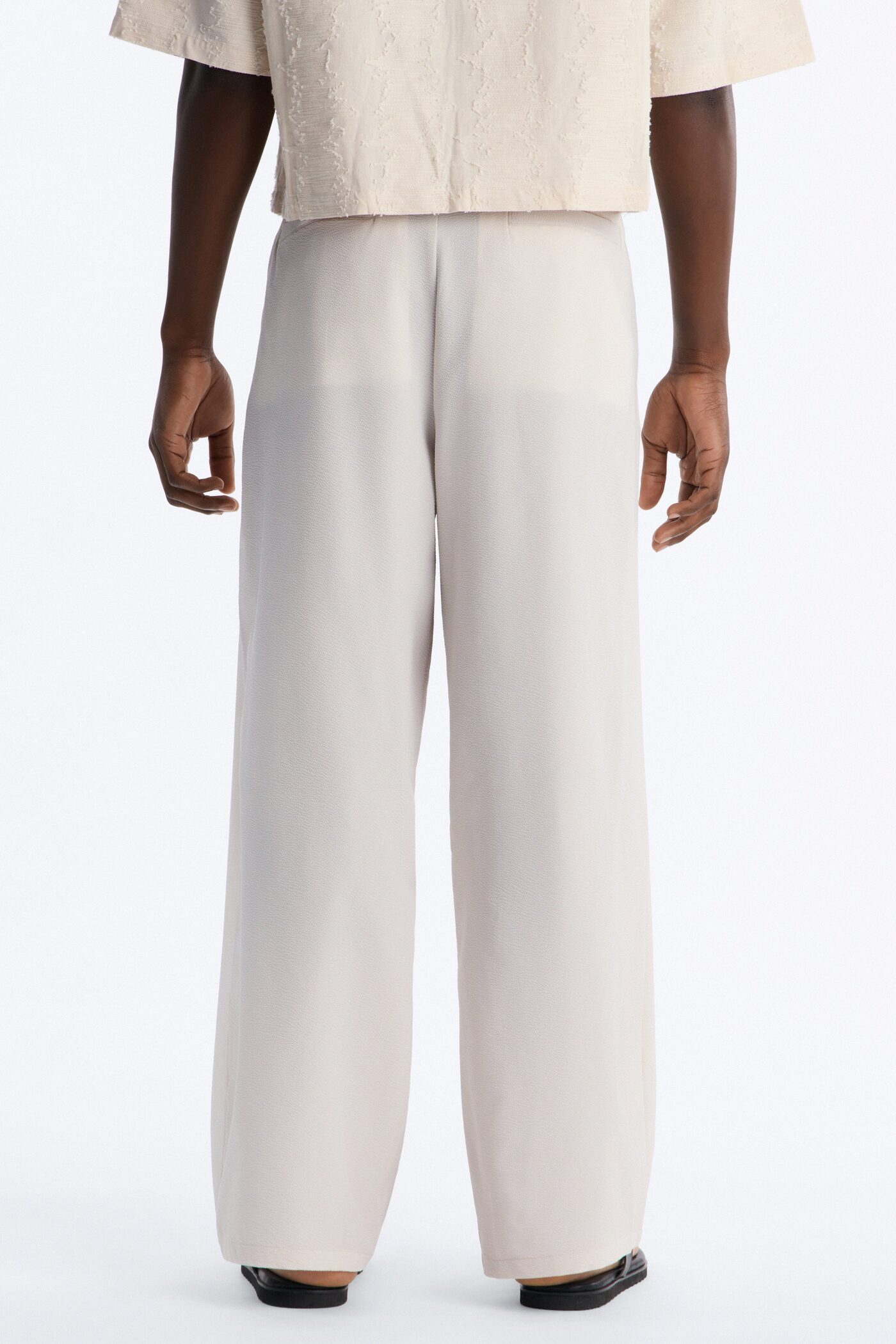 Wide Leg Textured Seersucker Trouser - Tan