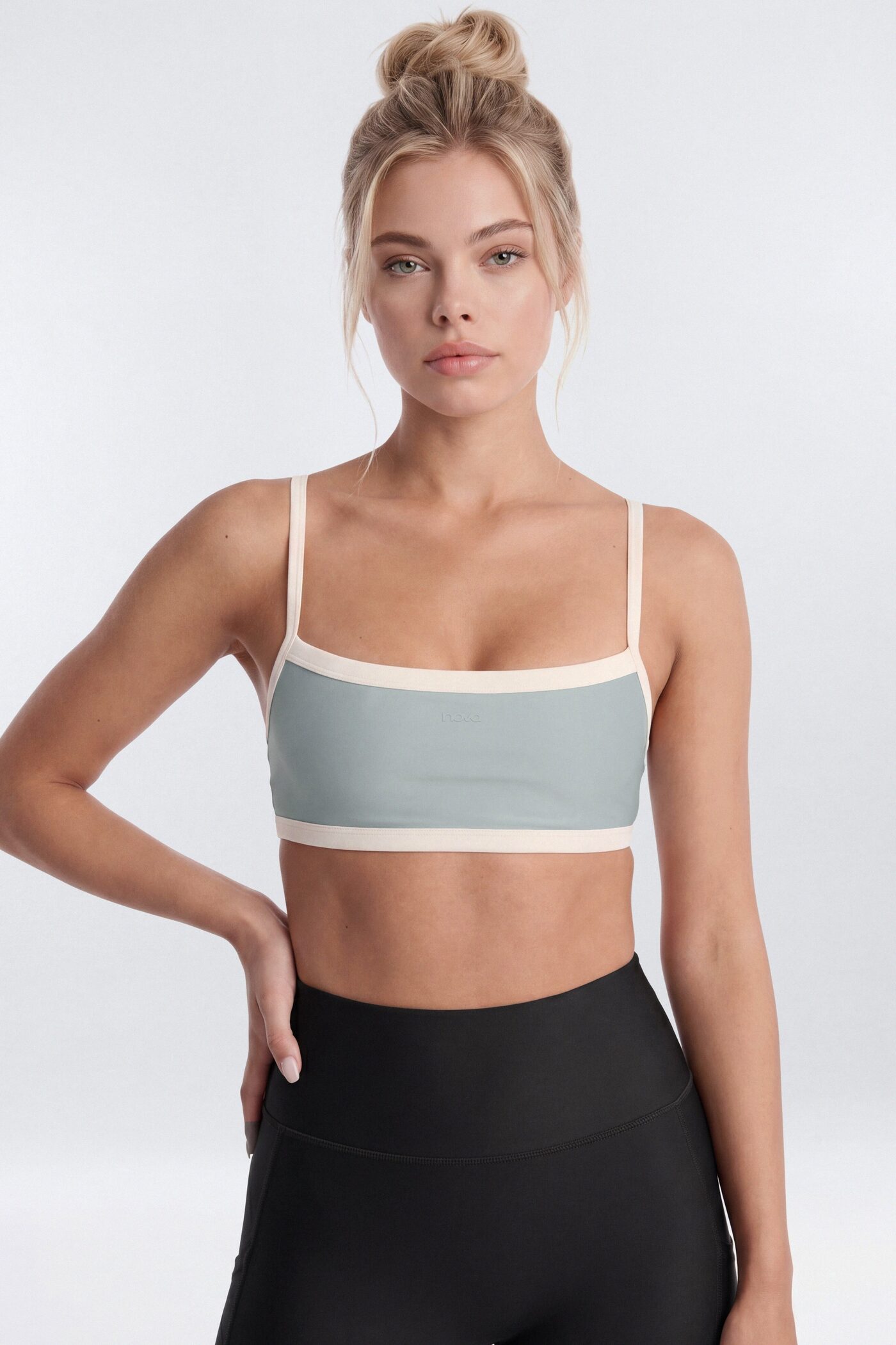 AirSculpt™ Contrast Strap Sports Bra - Steel