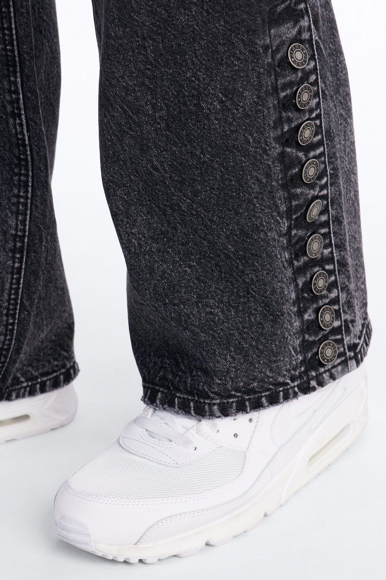 Straight Flare Easy Partner Jean - Black