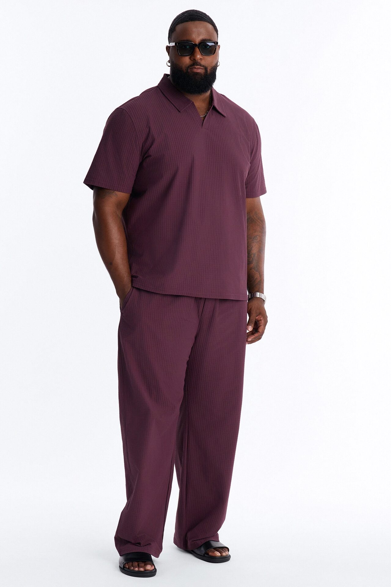 Terrance Textured Relaxed Pant - Wine