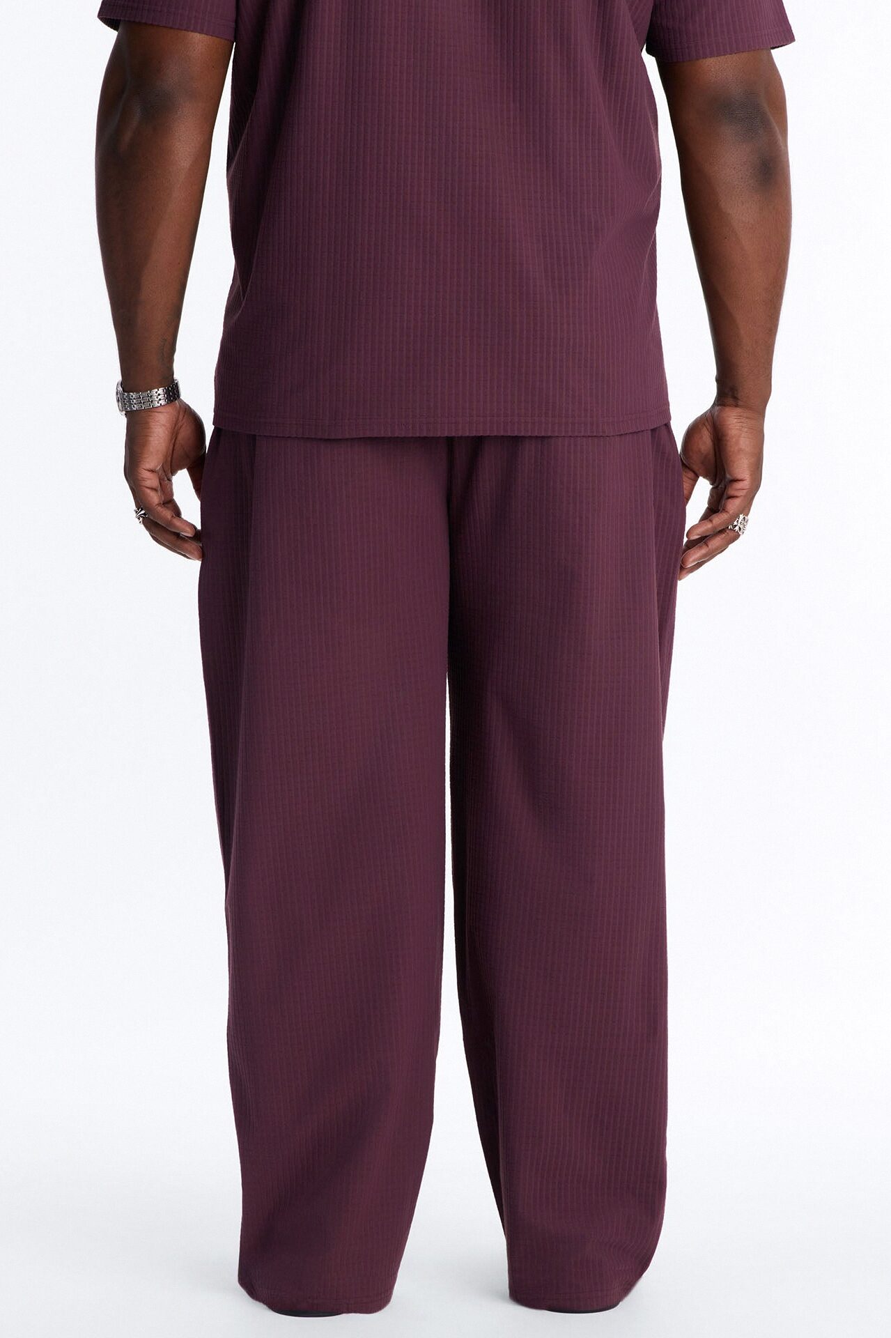 Terrance Textured Relaxed Pant - Wine