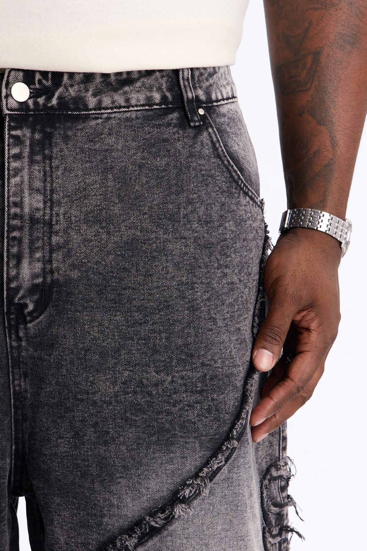East End Frayed Baggy Jean - Dark Wash