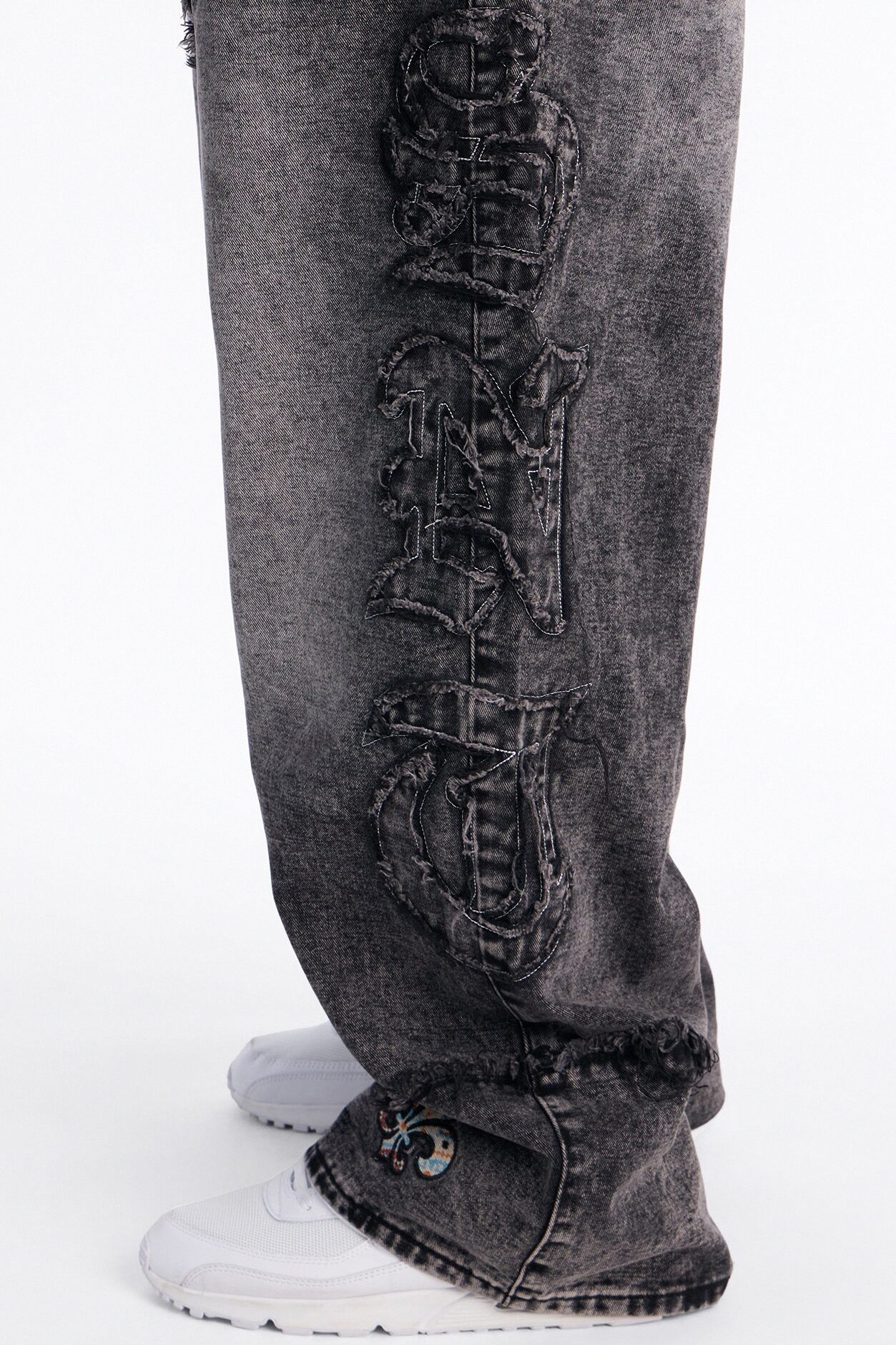 East End Frayed Baggy Jean - Dark Wash