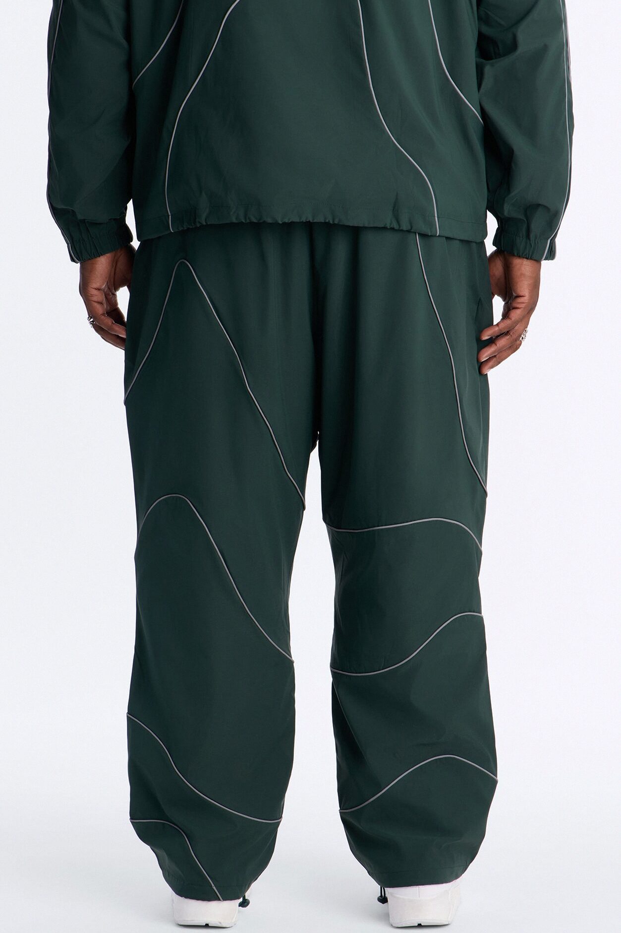 Straight Futuristic Mode Track Pant - Hunter Green