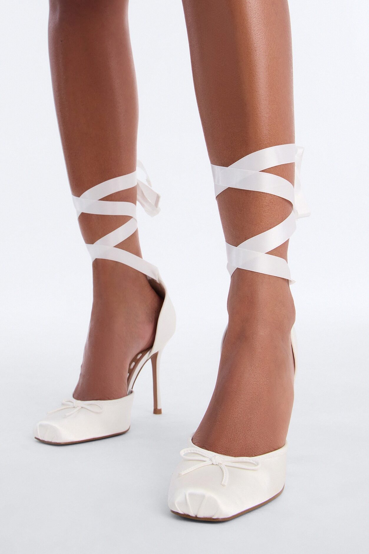 Steve Madden Larina Satin Pumps - Ivory